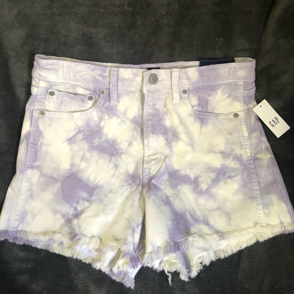 Brand new never worn high rise shorts